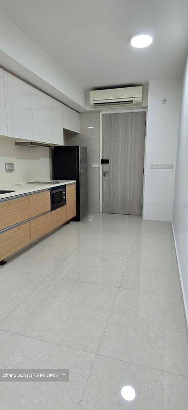Sea Esta (D18), Condominium #618676051